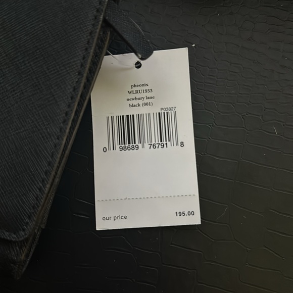 New with tags Kate spade wallet - Picture 2 of 5